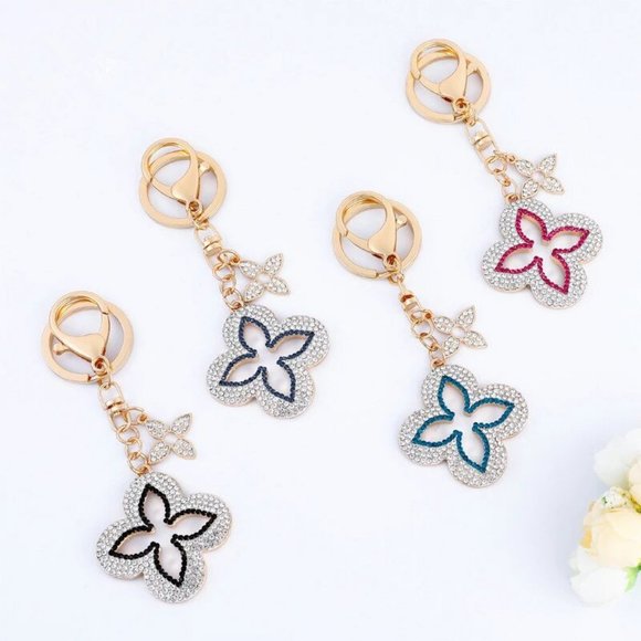 Louis Vuitton Style Crystal Quatrefoil Flower Keychain/Bag Charm NWT - Picture 5 of 7